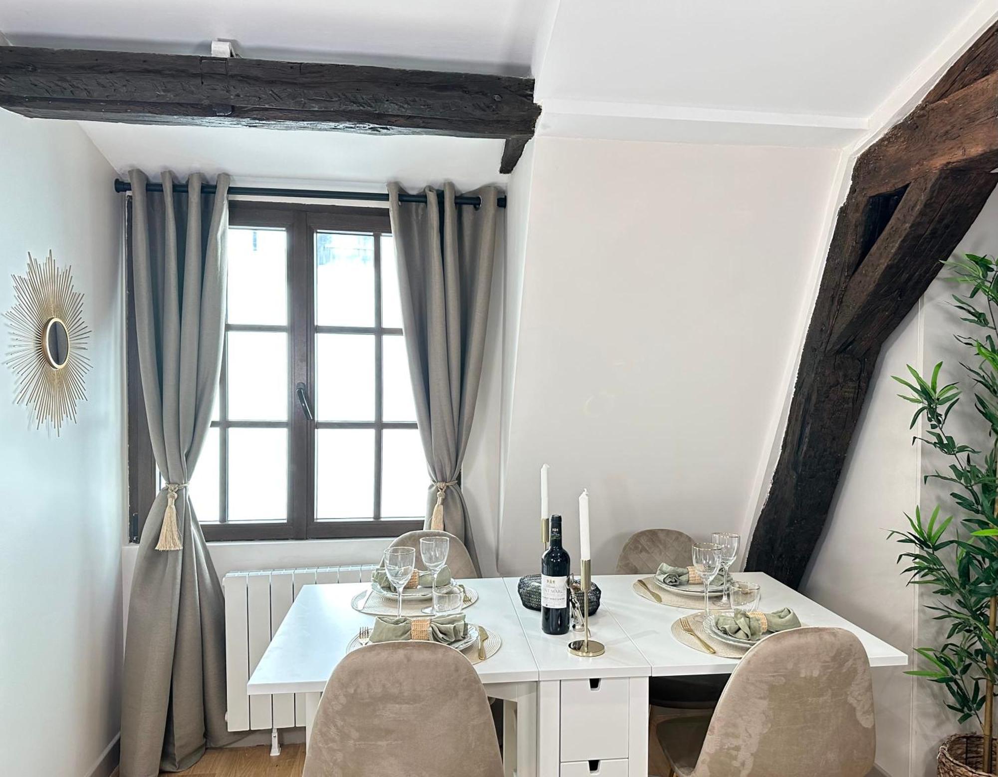 Le Marais' Finest Luxurious Apartment Paris Extérieur photo